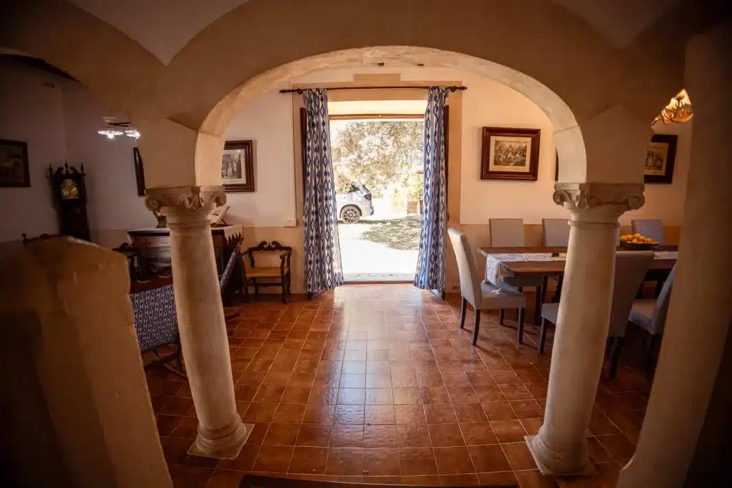 Finca-can-trius-entry